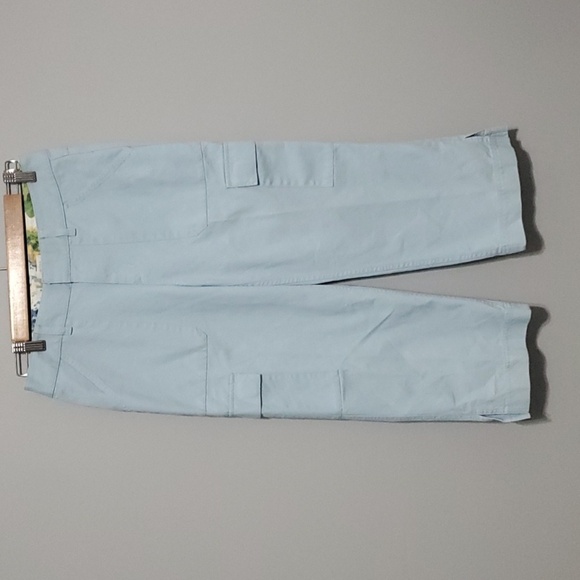 Liz Claiborne pants women's size  light blue cargo capris capri AUDRA - Picture 1 of 16